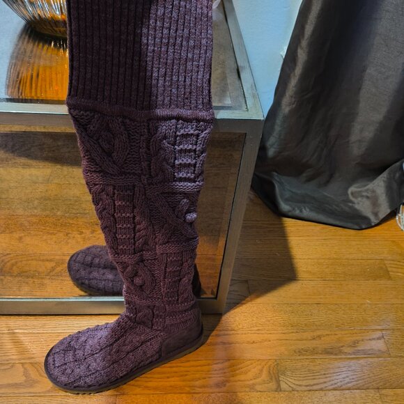 Ugg boots - Picture 2 of 7